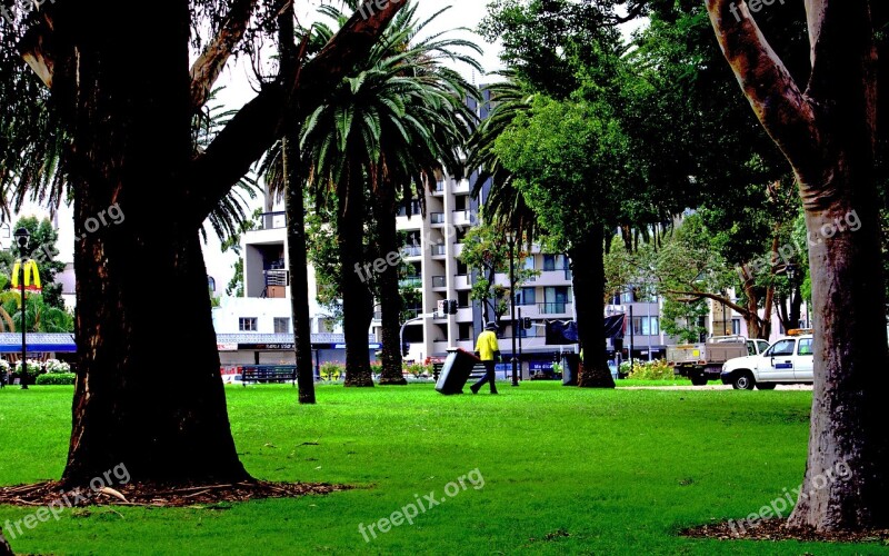 Worker Park Nature Green Garden