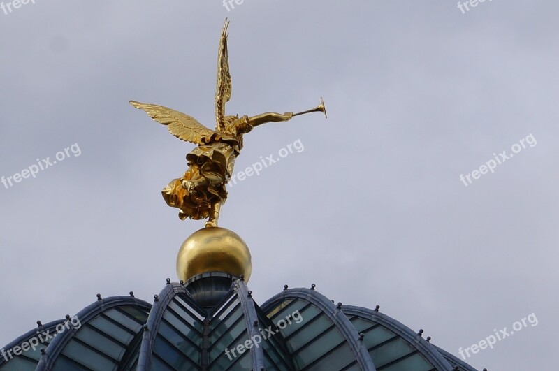 Academy Dresden Angel Art Golden