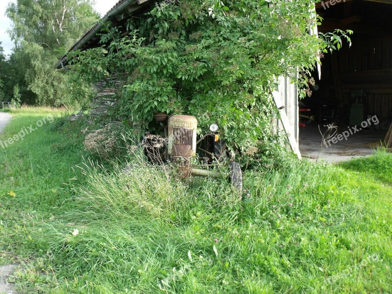 Tractors Tractor Old Retired Scrap