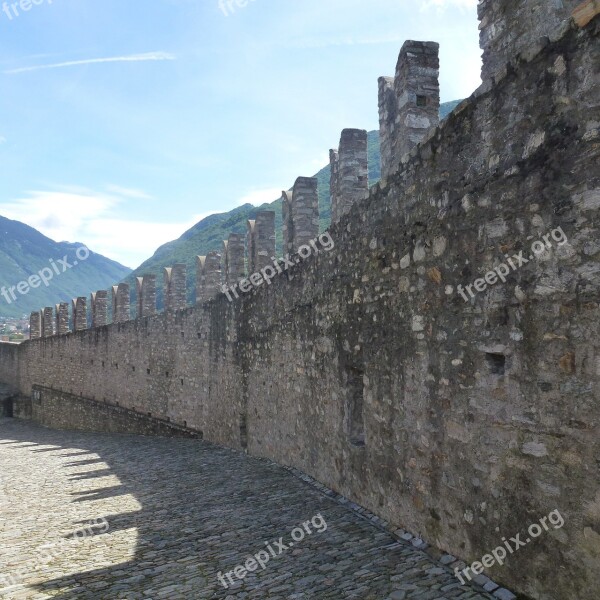 Battlements Castelgrande Bellinzona Middle Ages Places Of Interest