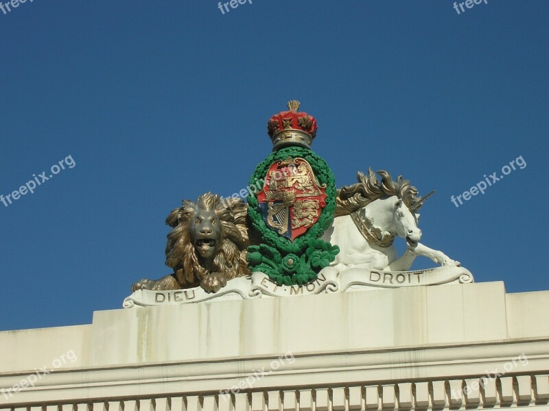 Royal Emblem Figurine Statue England