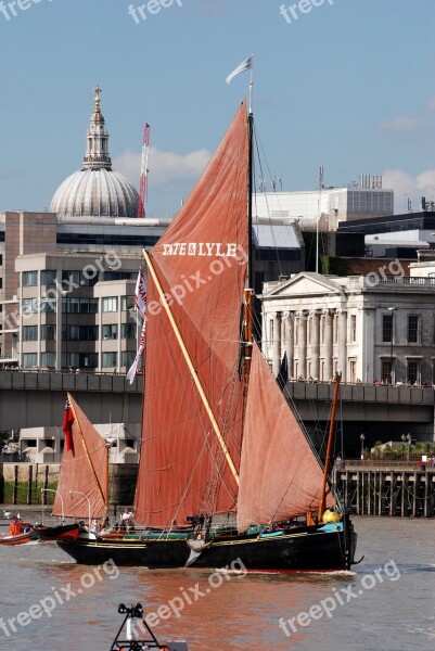 Barque Sailing Barge River Thames