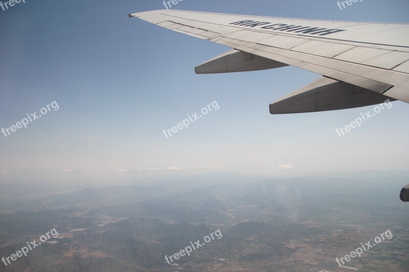 Aircraft Shooting The Window Free Photos