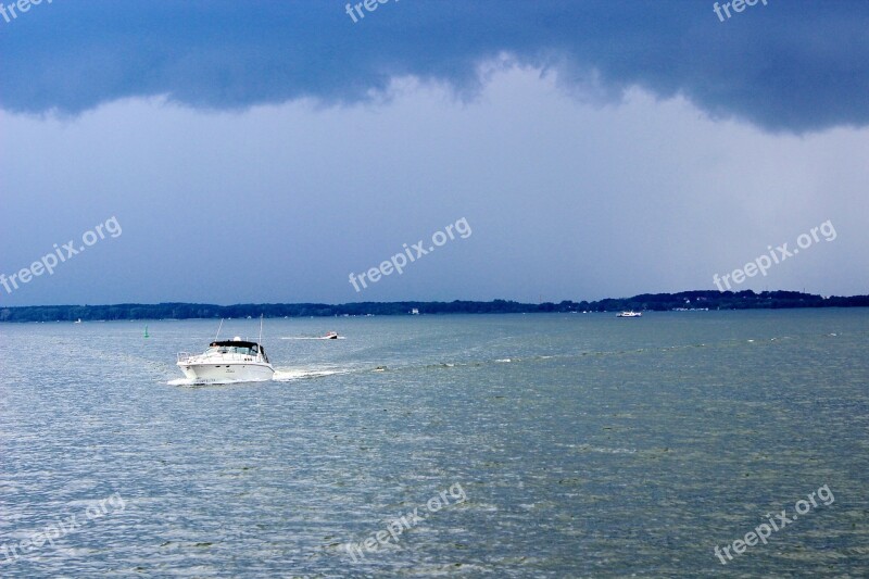 Storm Lake Motor Ship Gloomy Clouds