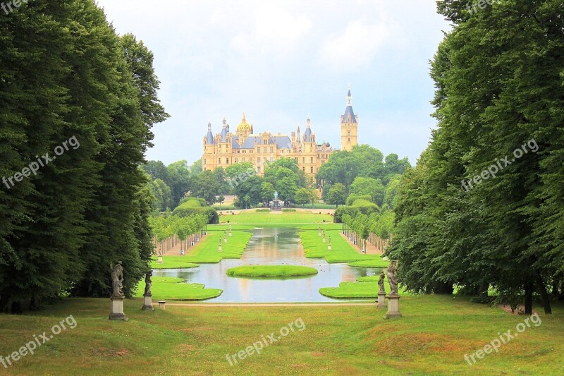 Schwerin Castle Castle Park Mecklenburg Western Pomerania Places Of Interest