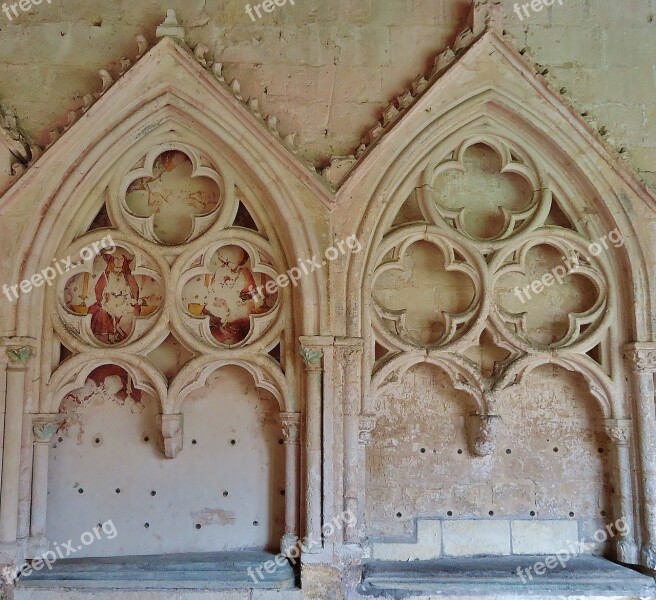 Arches Ark Church Pierre Architecture