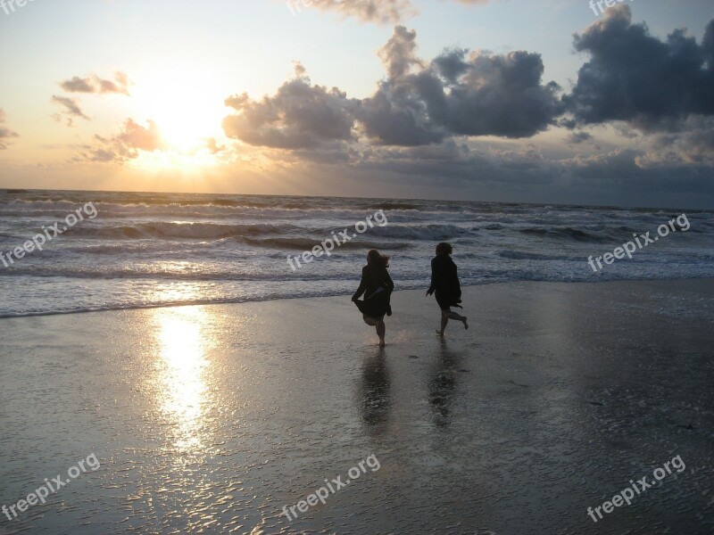 Sea Run Children North Sea Mirroring