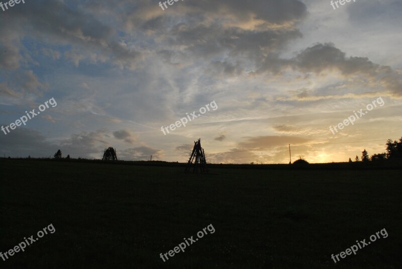 Haymaking Grass Hot Mountains View