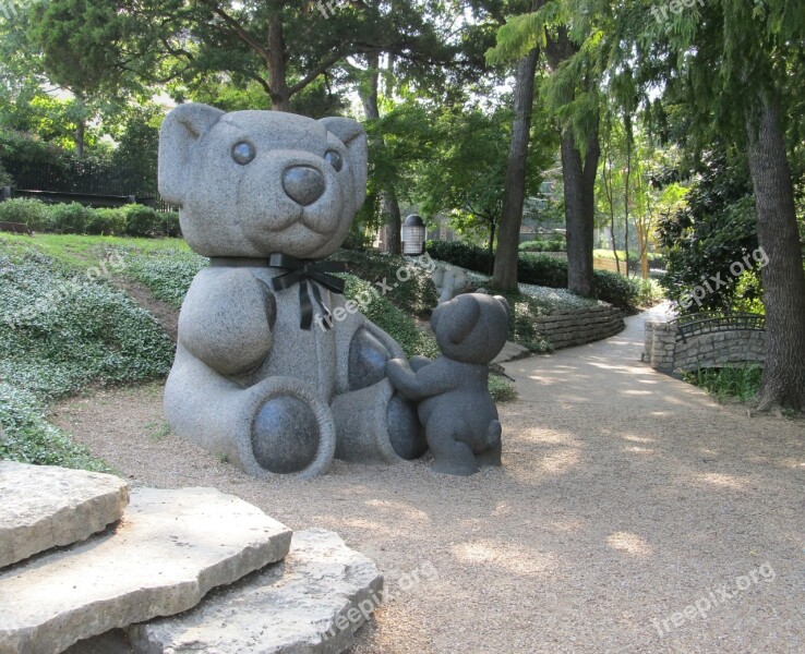 Teddy Bears Sculptures Park Stone Granite