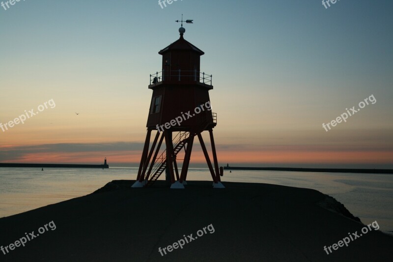 Tyne Sunrise South Shields Pier Groyne