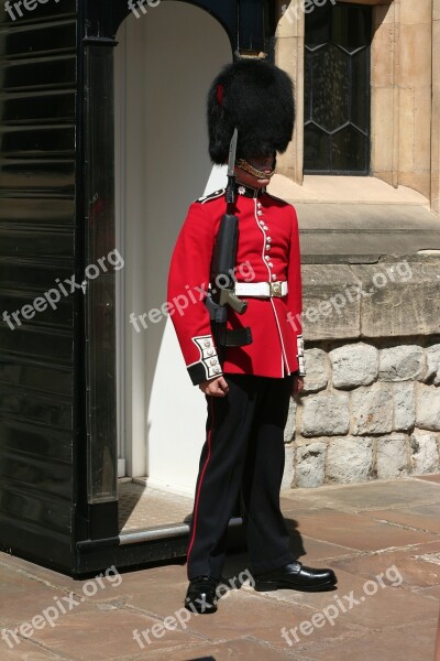 London Tower Of London Bobby Places Of Interest Guard