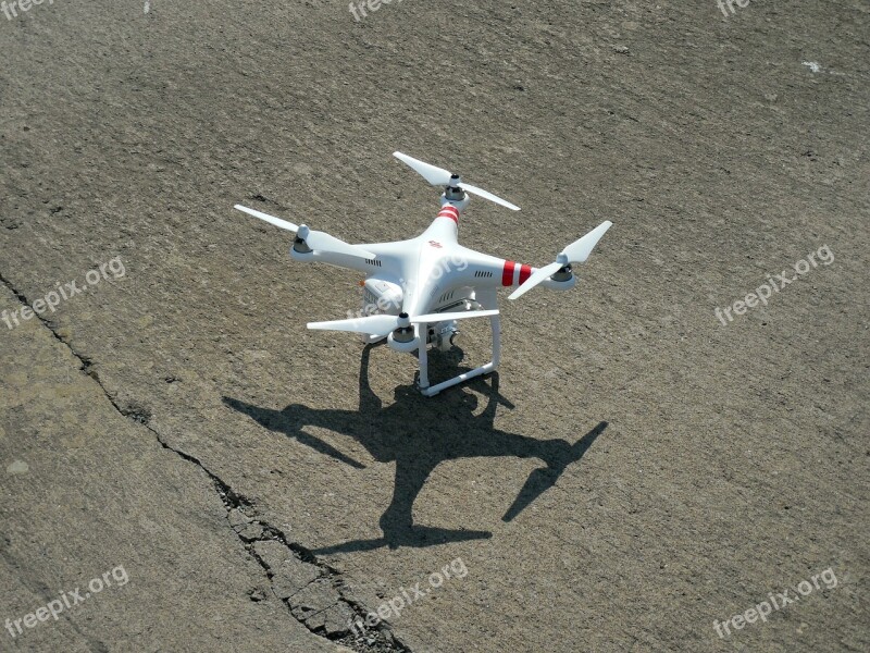 Quadrocopter Drone Modelling Newcomer Propeller