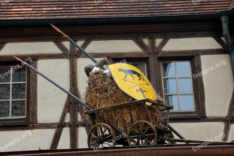 Stroller Dare Hay Wagon Hay Lances