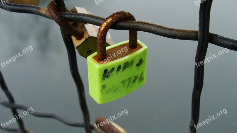 Love Castle Of Love Locks Of Love Old Bridge Bridge Lovers