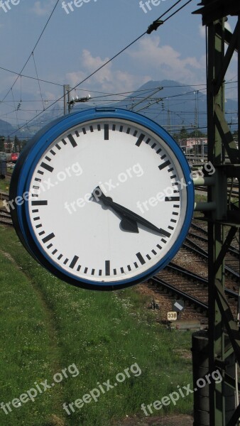 Clock Time Indicating Railway Station Station Clock Railway