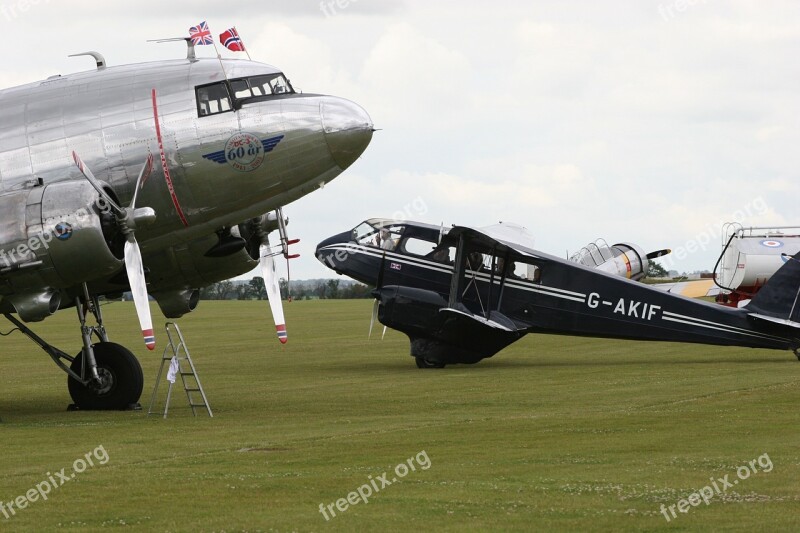 England Aircraft Historically Old Flying