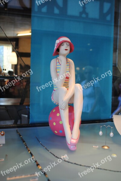 Display Dummy Doll Figure Pink Window