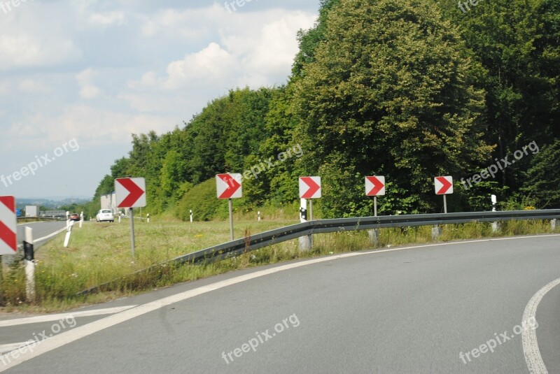 Kurv Motorway Exit Attention Banked Turn Free Photos