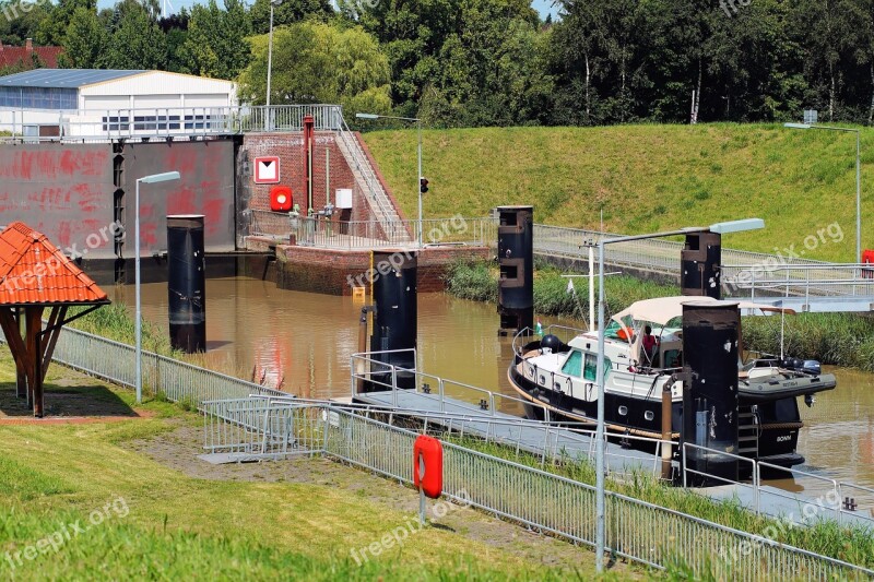 Water Lock Boat Barrage Weir