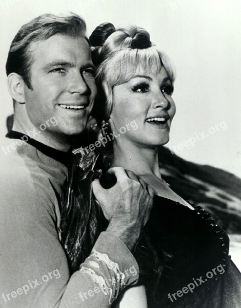 William Shatner Julie Newmar Actor Actress Captain Kirk