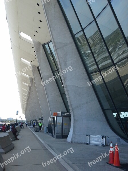 Dulles Airport Terminal Flying Flight