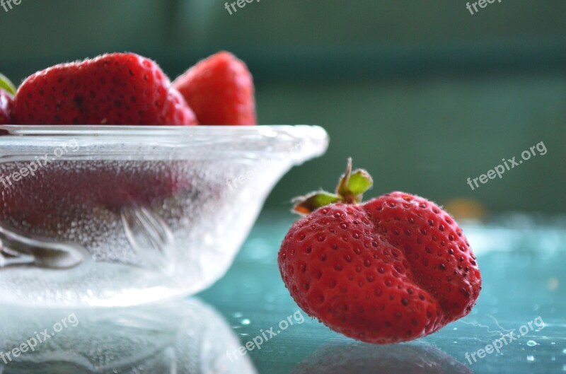 Strawberries Bowl Fruits Food Healthy