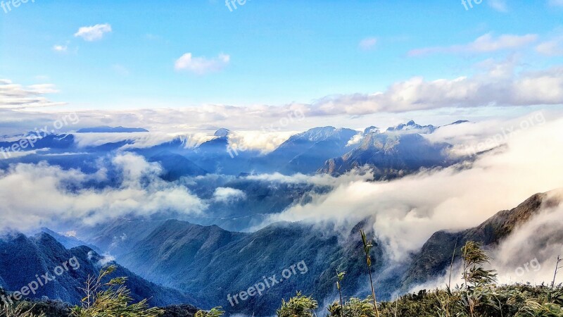 Mountain Fanxipan Vietnam Hiking Trekking