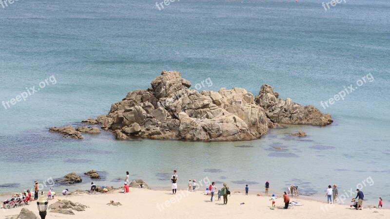 Osan Beach Summer Vacation Sand To The Beach Sea