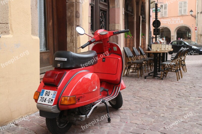 Locomotive Motorcycle Vespa Red Locomotive Free Photos