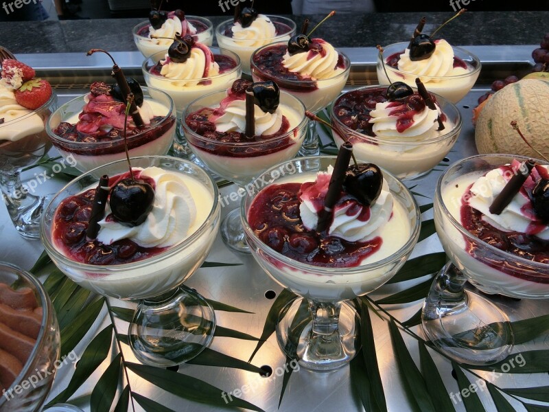 Vannille Pudding Desert Calorie Bomb Sweet Calories