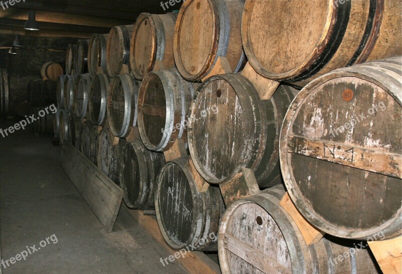 Barrel Old Spirit Calvados Cellar