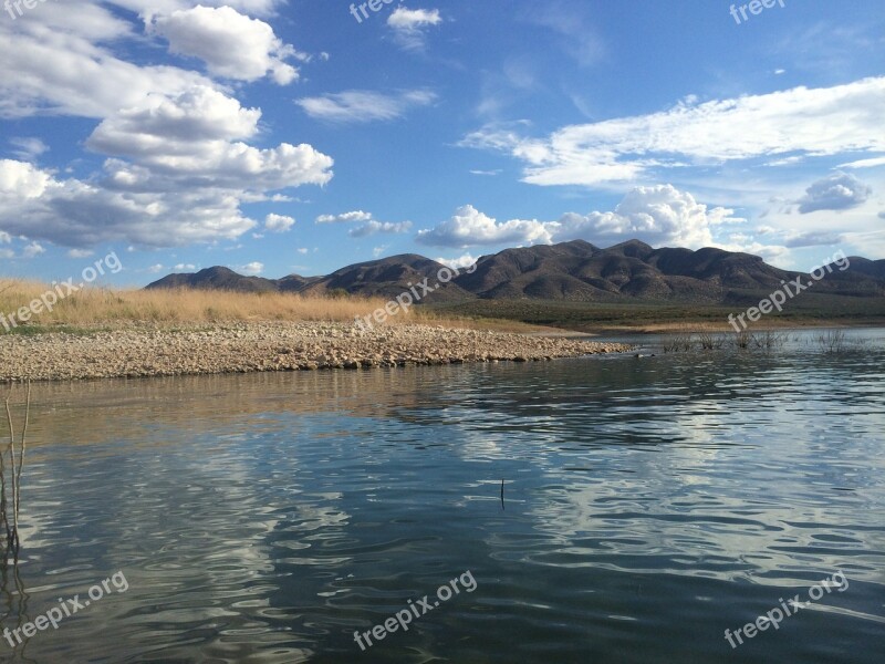 Sunny Lake Water Lake Roosevelt Arizona