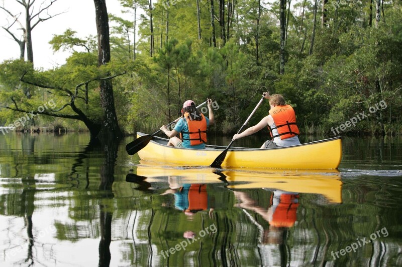 Water Day Calm Enjoy Canoers