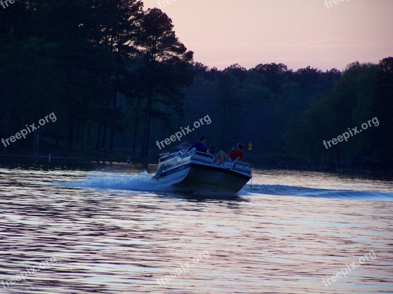 Lake Boat Sports Action Boating