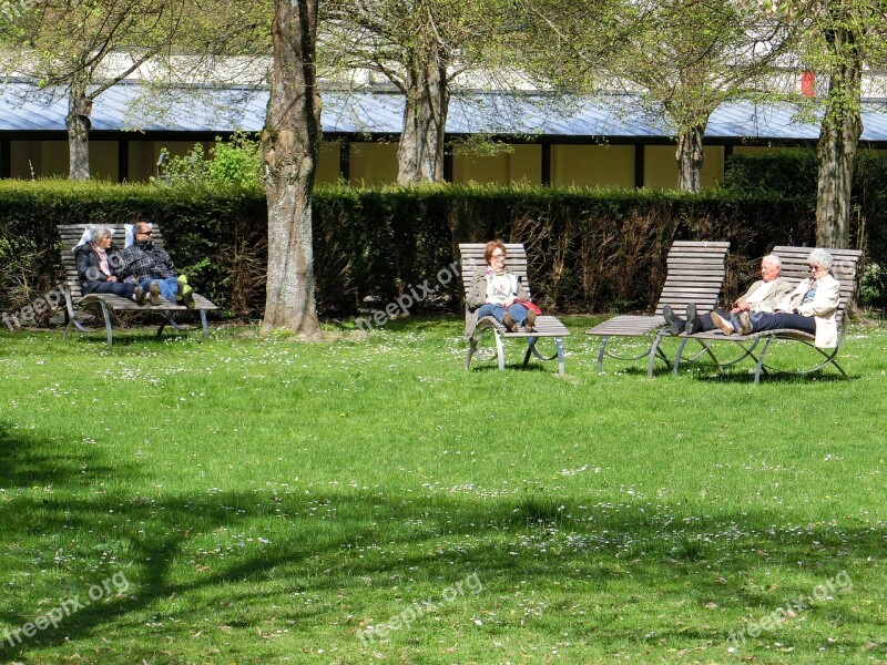 Pensioners Park Relax Green Grass