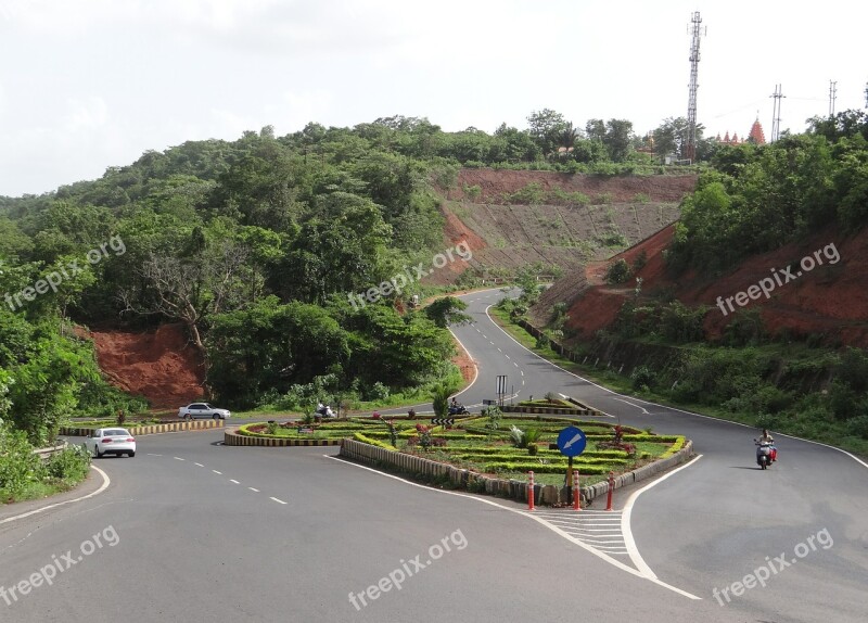 Road Intersection Traffic Island Hill Road Goa India