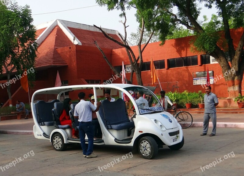 Agra Electric Vehicle Taj Drop-off Taj Mahal India