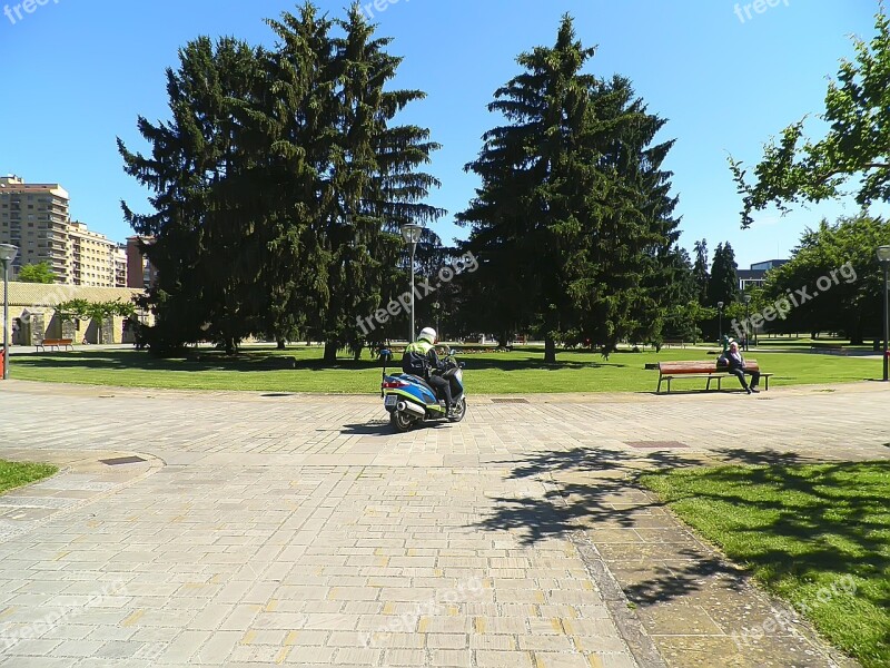 Police Park Pamplona Citadel Free Photos