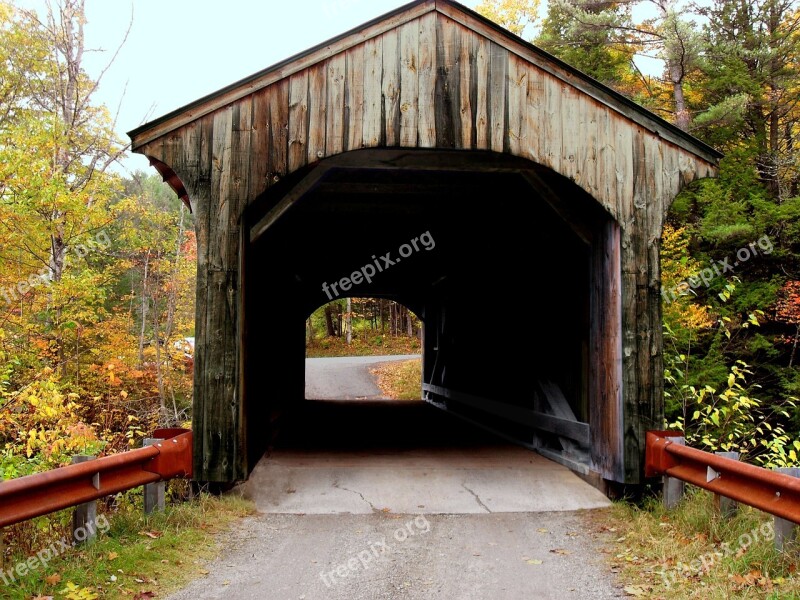 Covered Bridge Vermont Crossing Countryside Nostalgia