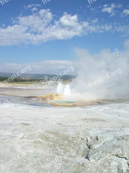 Yellowstone Old Faithful Geyser Hot Spring America