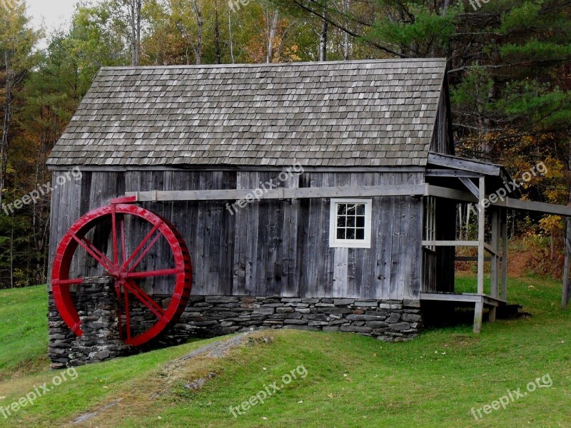 Mill Wheel Red Rustic Weathered