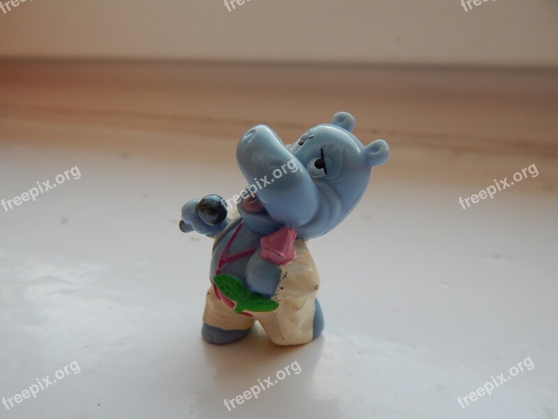 Toy Hippo Kinder Surprise Kinder Egg Singer