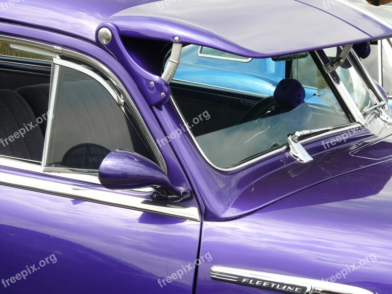 Auto American Chevrolet Oldtimer Purple