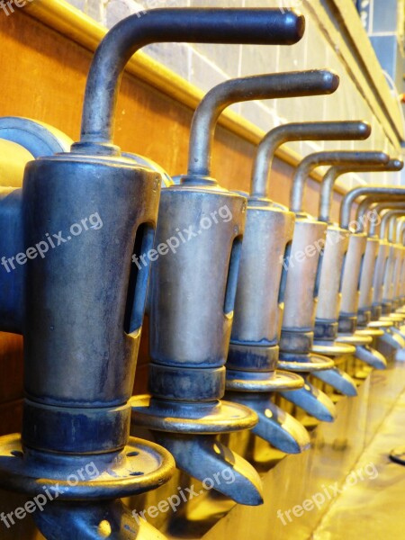 Nozzle Pourers Machine Line Production