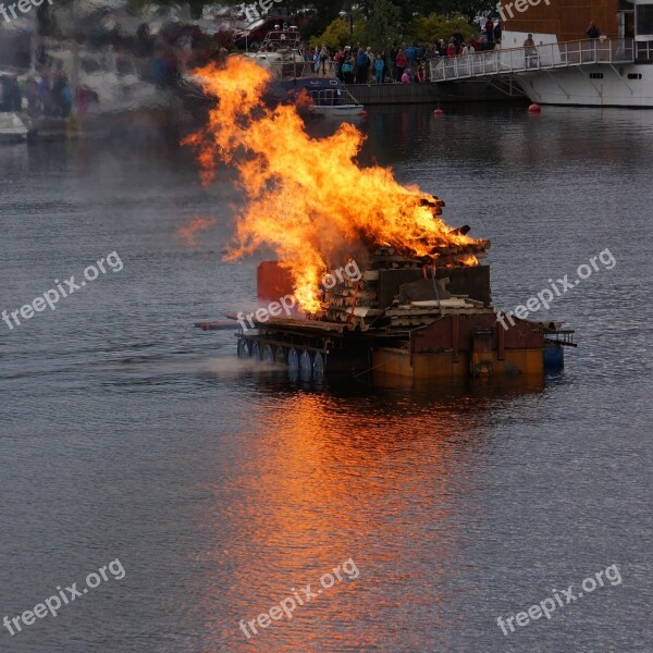 Bonfire Finnish Mikkeli Midsummer Public Event