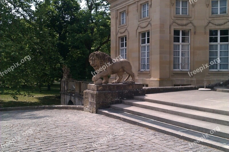 Castle Nature Lion Romantic Ludwigsburg Germany