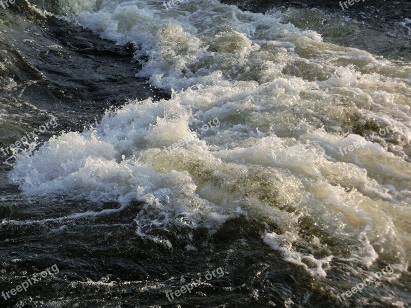 Wave Spray Water Murmur Beach