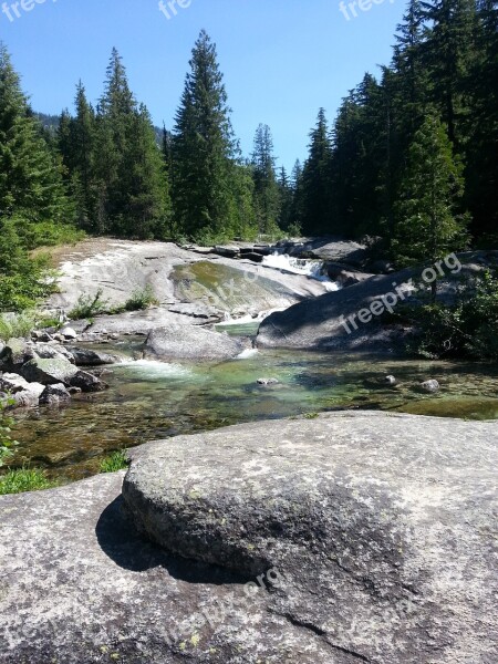 Clear Water Creek Stone Spring Cascade