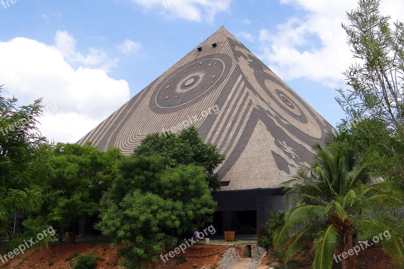 Giant Pyramid Meditation Yoga Pyramid Valley Karnataka