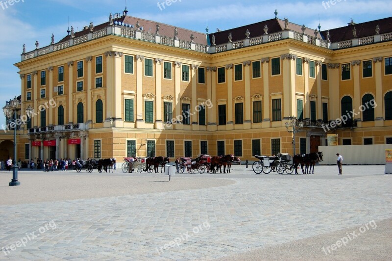 Vienna Schönbrunn Castle Castle Courtyard Sunny